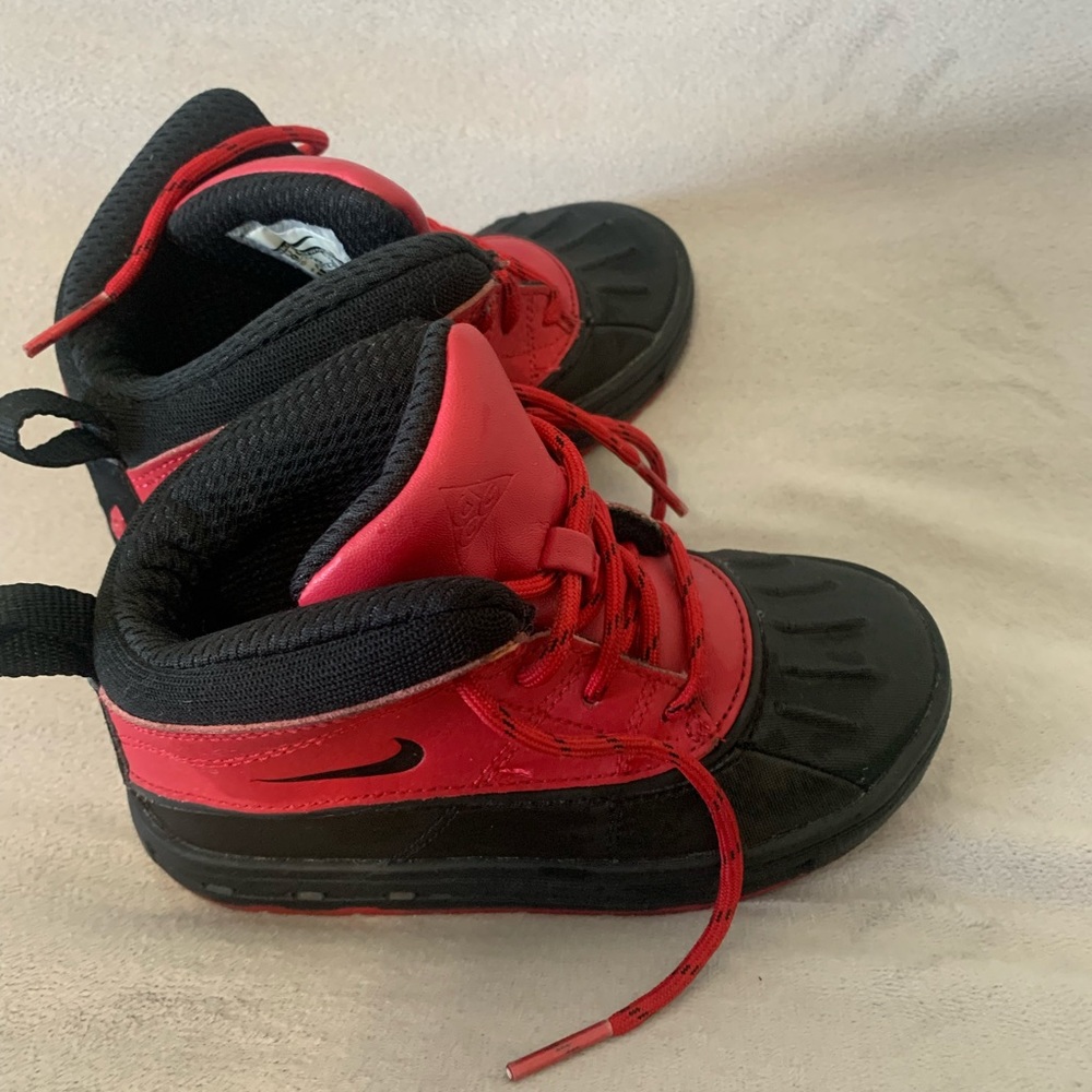 Toddler boy sneaker boots